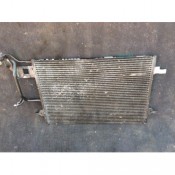 Радиатор кондиционера (конденсатор) 1.8 бензин R134A Volkswagen Passat B5 8D0260401E