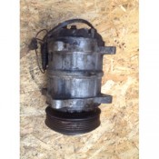 Компрессор системы кондиционирования VOLVO Volvo V40 3545088, 8708581