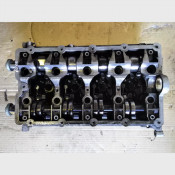 Головка блока цилиндров (ГБЦ) дизель BKD Volkswagen Passat B6 03G103373