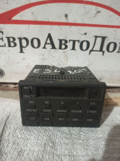 Панель управления BMW 5 E34 65811384149